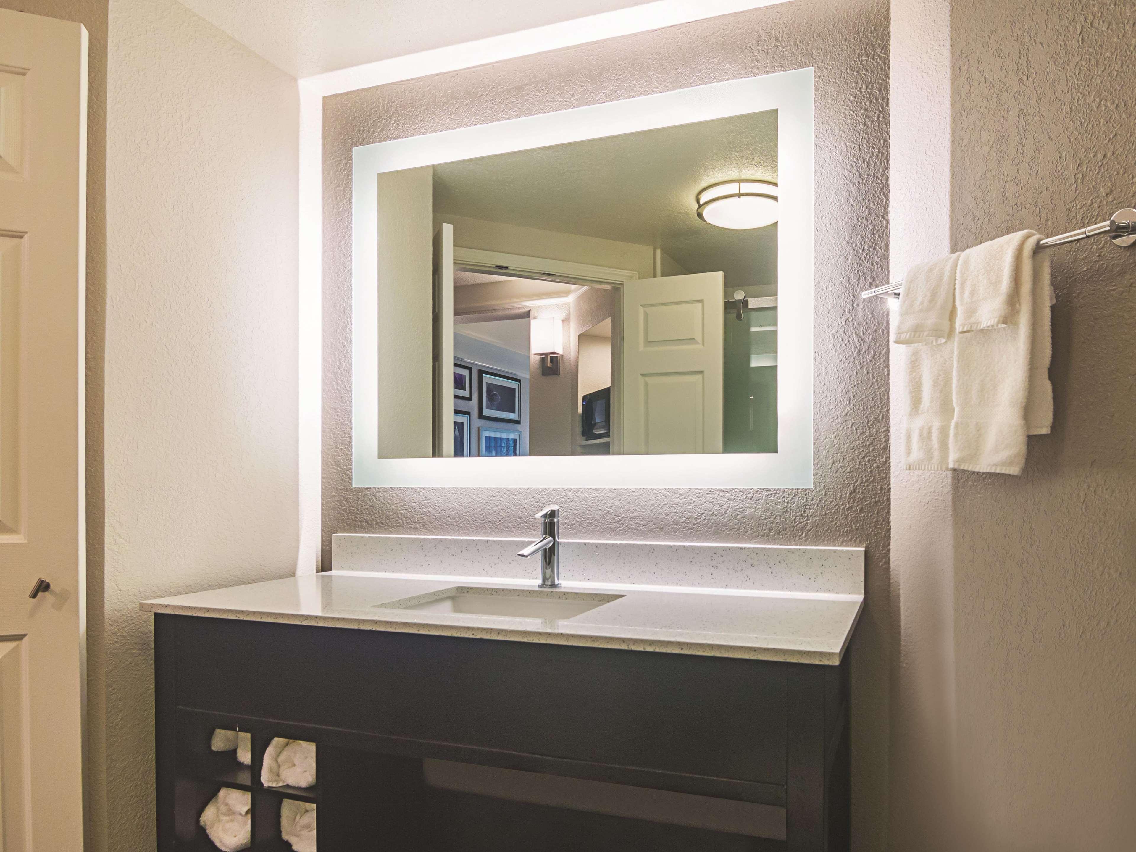 La Quinta By Wyndham Oklahoma City - Nw Expwy Extérieur photo